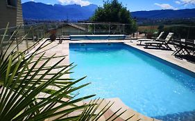 Studio Bellevue Appart Independant Renove 2024 Piscine Parking Proche Centre Annecy