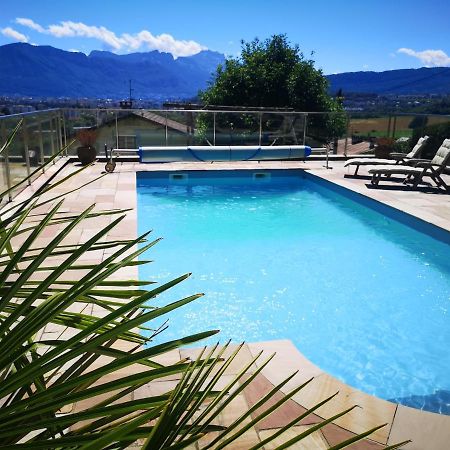 Studio Bellevue Appart Independant Renove 2024 Piscine Parking Proche Centre Annecy Poisy Buitenkant foto
