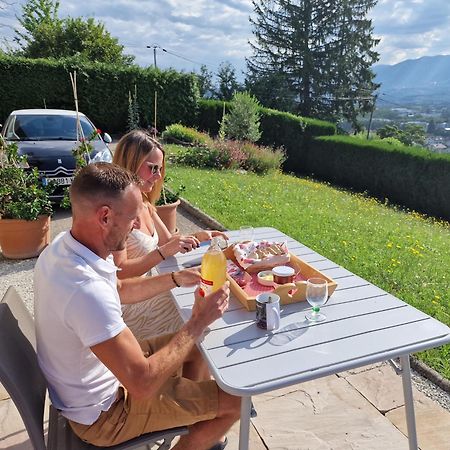 Studio Bellevue Appart Independant Renove 2024 Piscine Parking Proche Centre Annecy Poisy Buitenkant foto