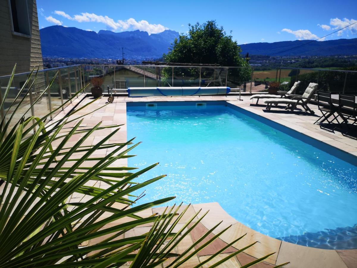 Studio Bellevue Appart Independant Renove 2024 Piscine Parking Proche Centre Annecy Poisy Buitenkant foto